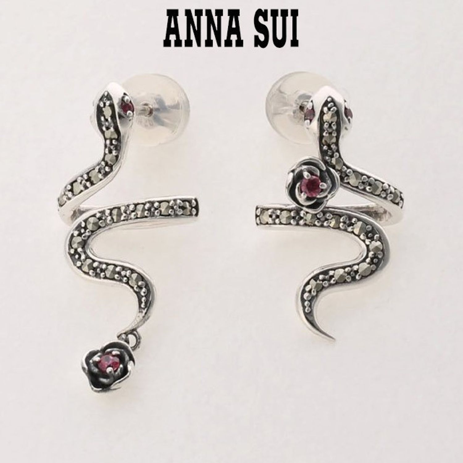 蛇とピアス 