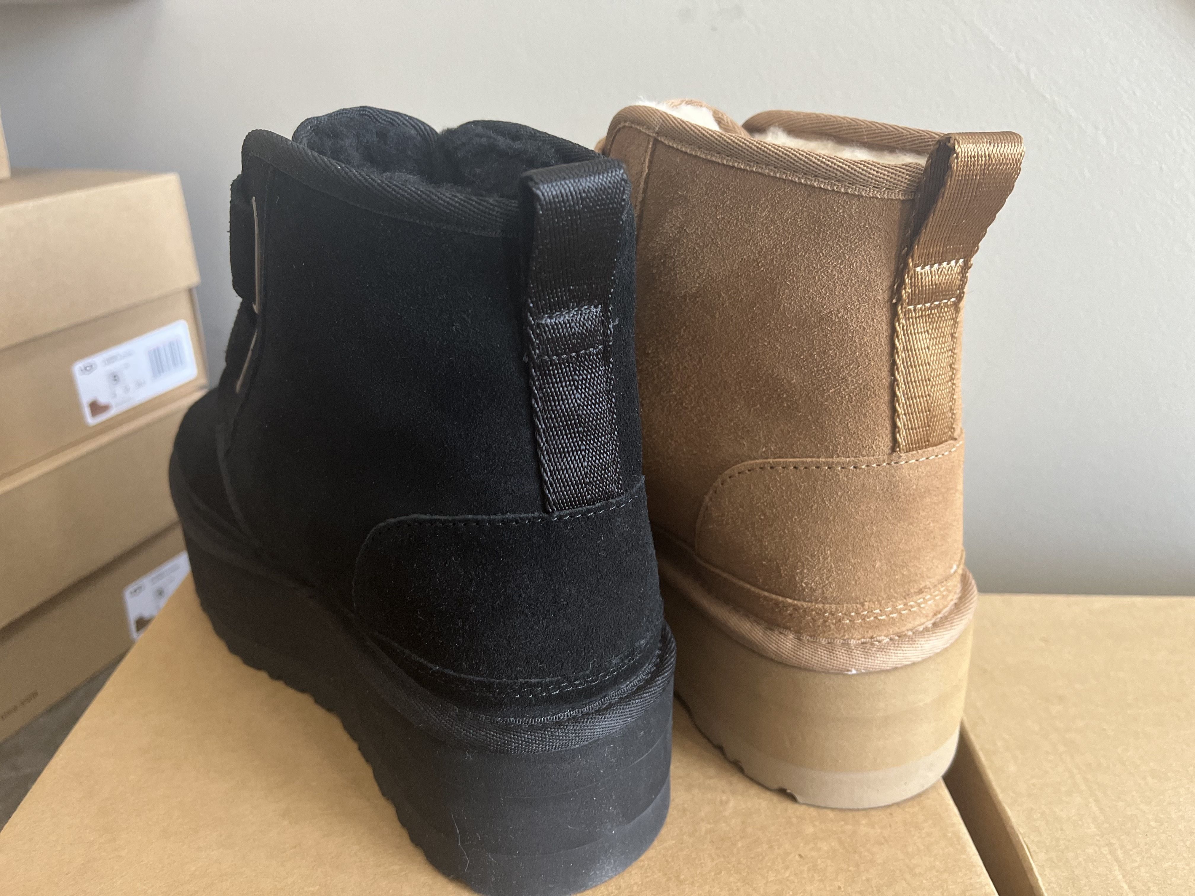 入手困難・完売前に!☆UGG Nuemelプラットフォーム厚底ブーツ (UGG