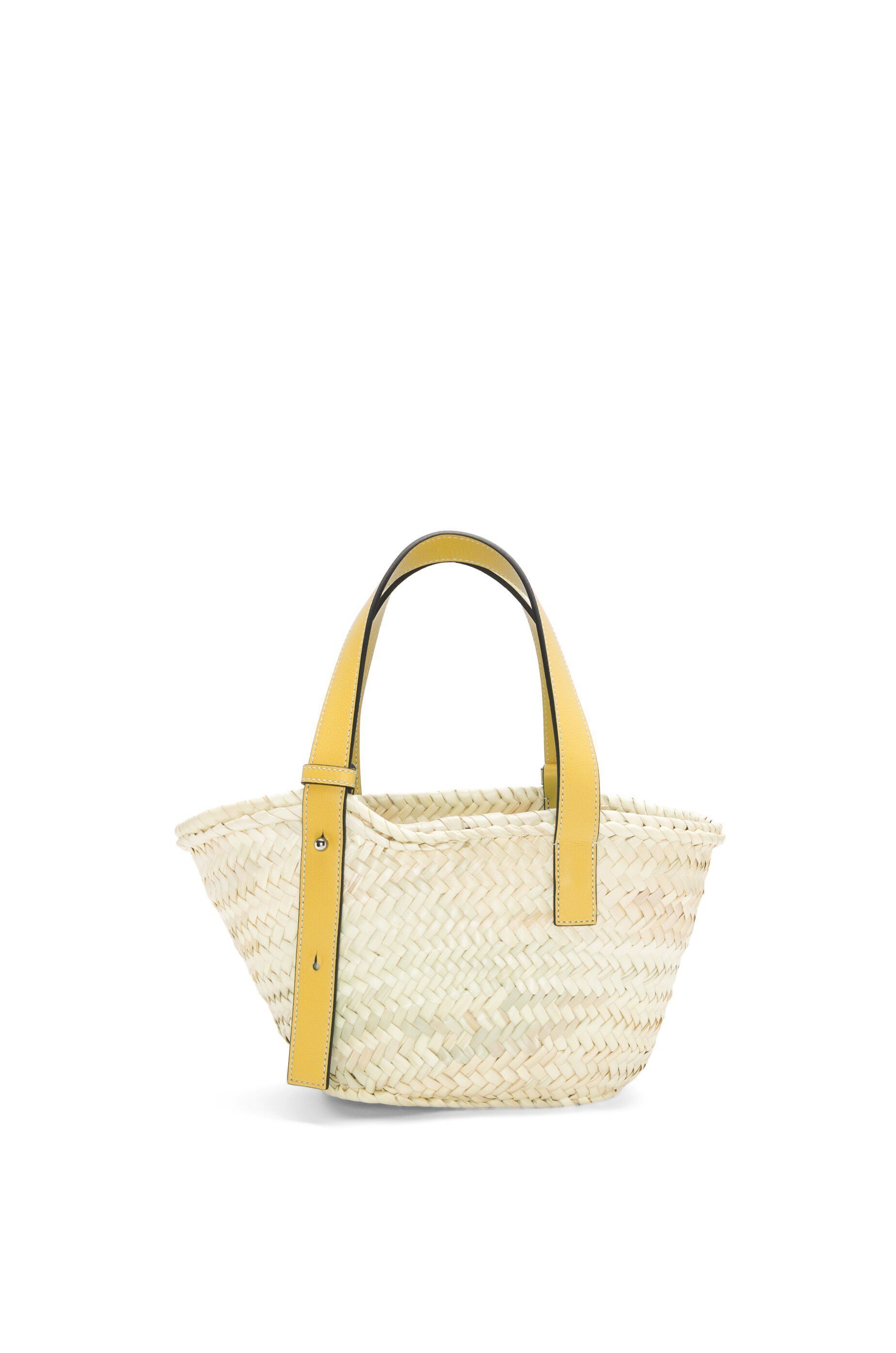 LOEWE♤大人お洒落で可愛らしい!バスケットバッグスモール