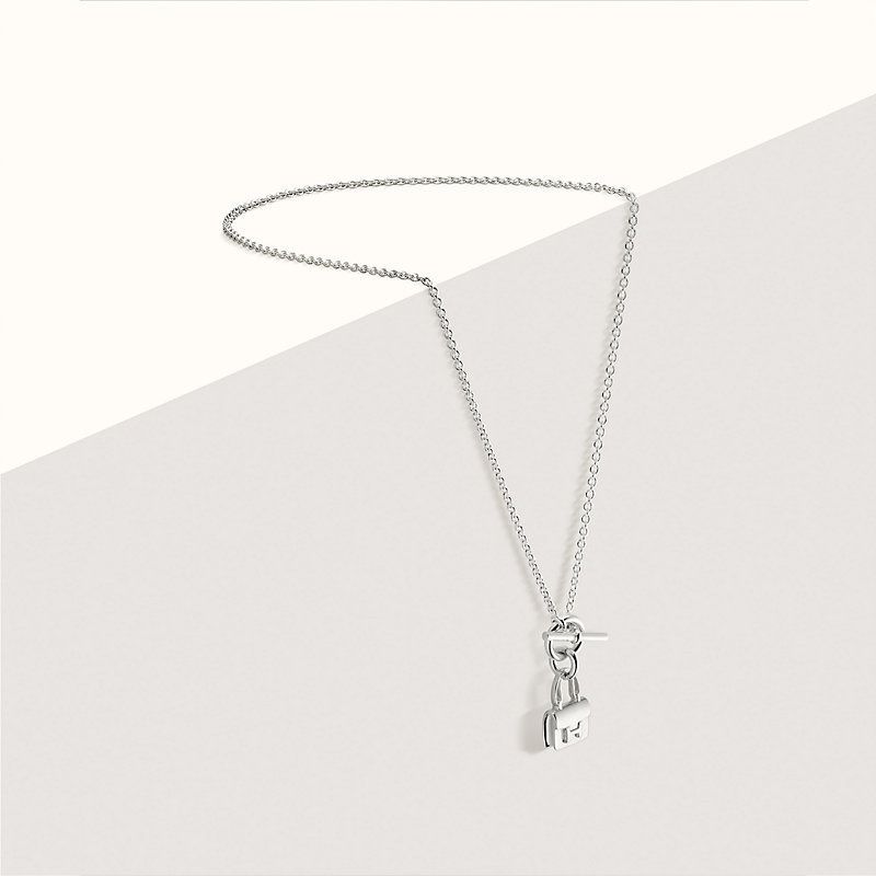 HERMES∽Amulettes Constance pendant アミュレット∽パリ速達☆ Amulettes Constance pendant | Hermès USA