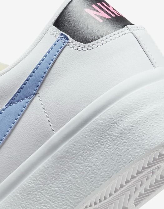 最新ブレーザー話題沸騰中☆Nike Blazer Low Platformお早めに