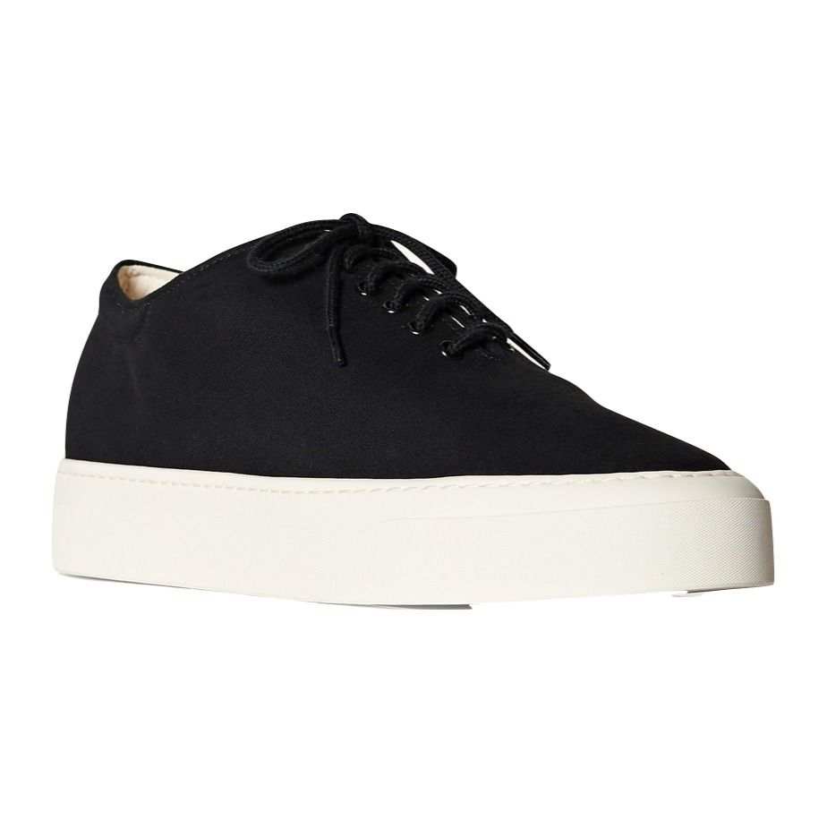 大人気★THE ROW★Marie H Lace-up Sneaker キャンバス製 大人気☆THE ROW☆Marie H Lace-up Sneaker キャンバス製 (The