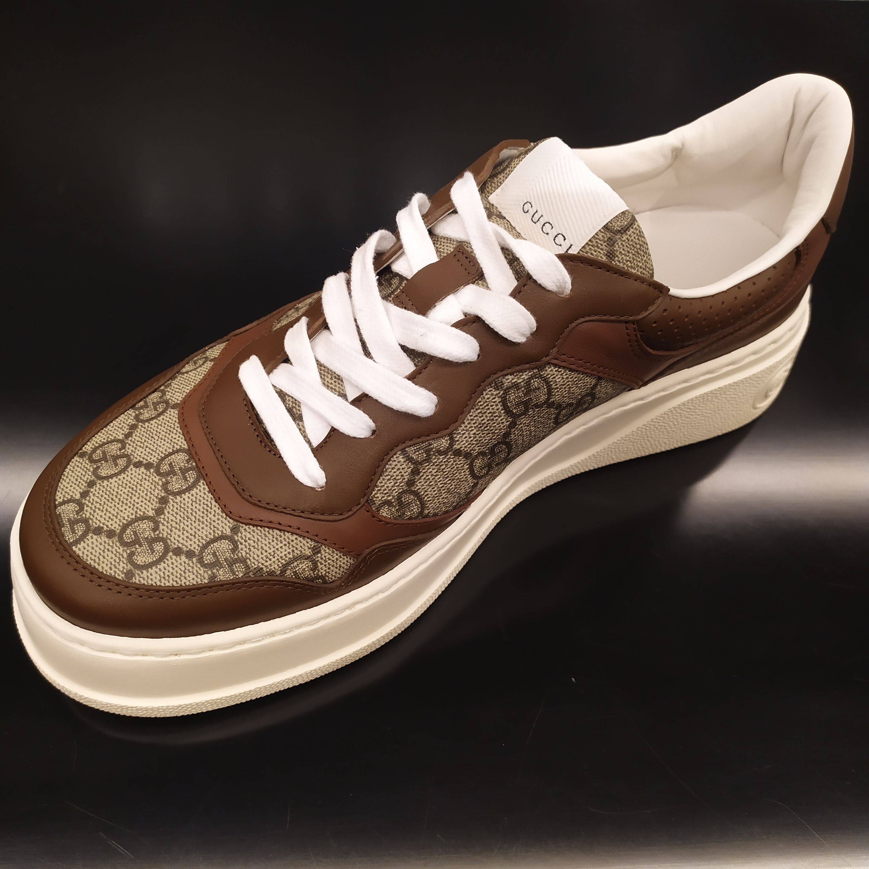 パリ直送!【GUCCI】☆GGメンズ スニーカー☆ (GUCCI/スニーカー