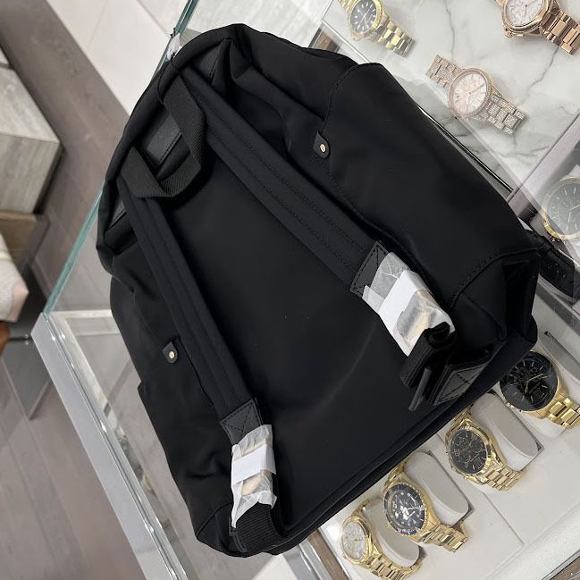 即発 アウトレット Marc Jacobs ナイロン バックパック M0012907