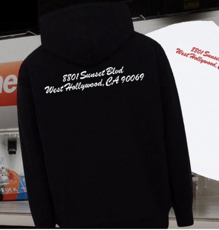 ☆Supreme☆UR確定!ウエストハリウッドオープン記念パーカー