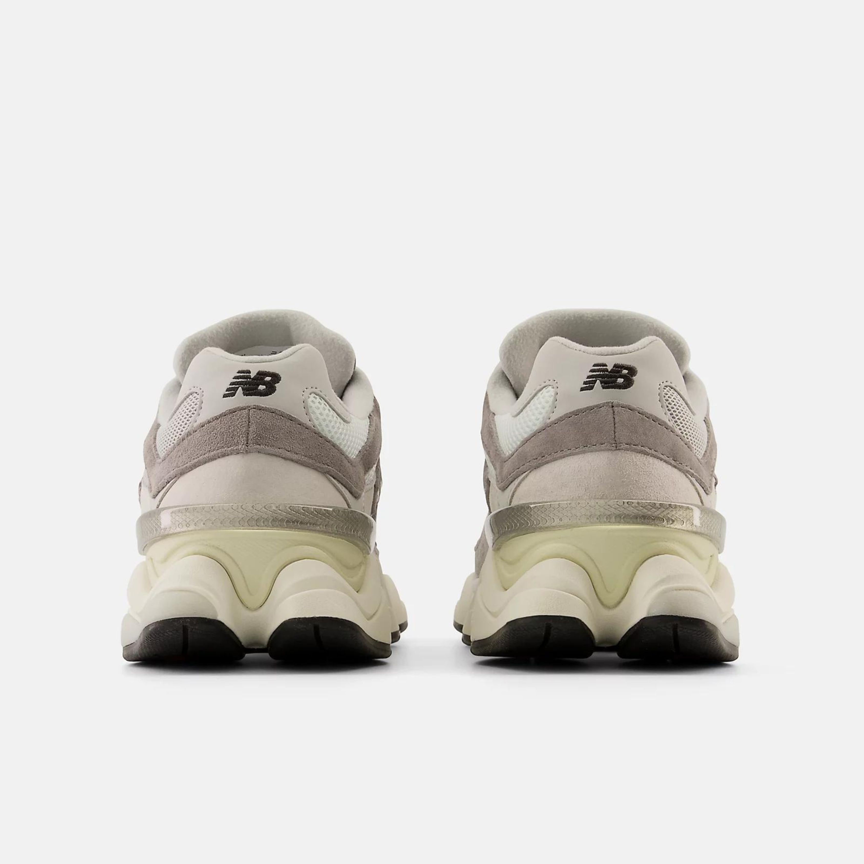 New Balance U9060GRY NBPDEF789G ★送料込/追跡付 ☆New Balance☆ニューバランス U9060GRY☆追跡可 (New Balance