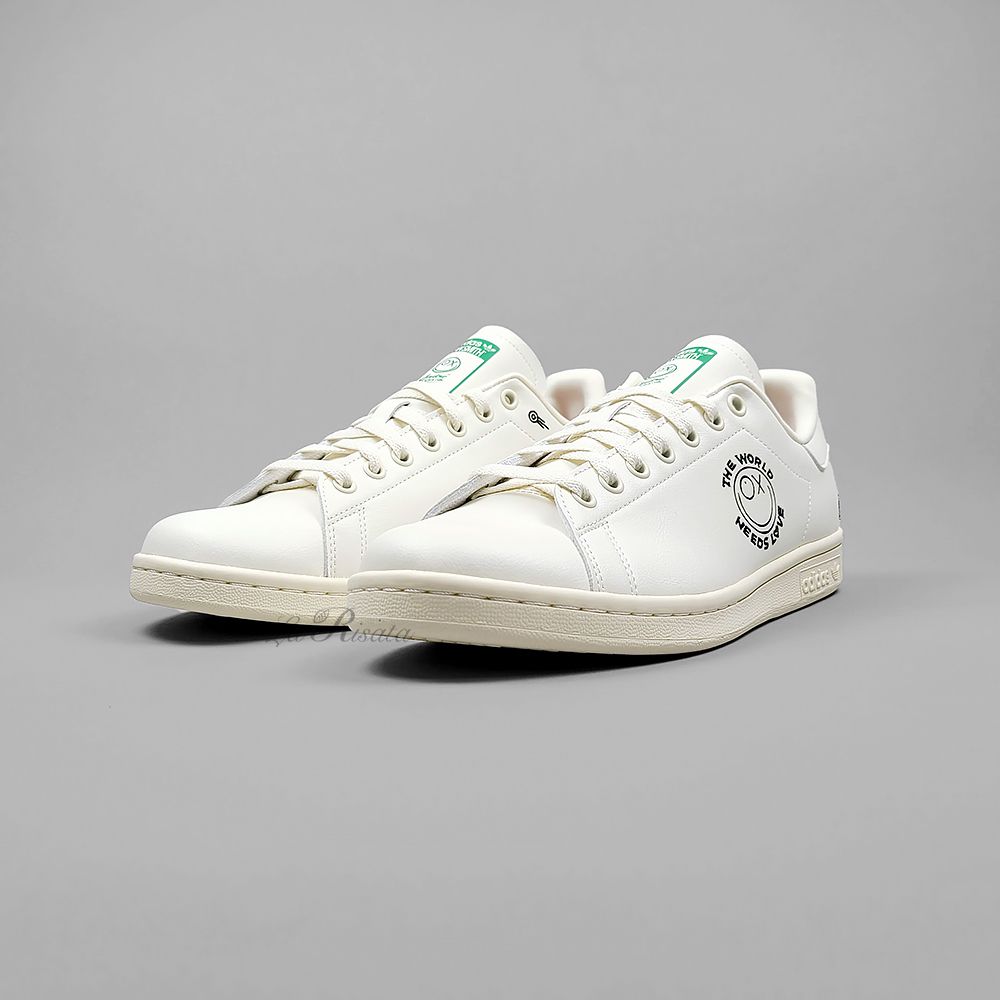 ★adidas originals★大人気★STAN SMITH スタンスミス★追跡可 ☆adidas originals☆STAN SMITH スタンスミス☆追跡可 (adidas