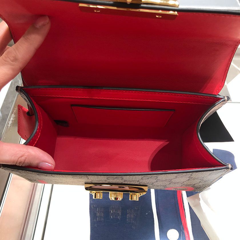 1点限り！VIP顧客セール☆累積売上総額第1位！┃GUCCI☆678864