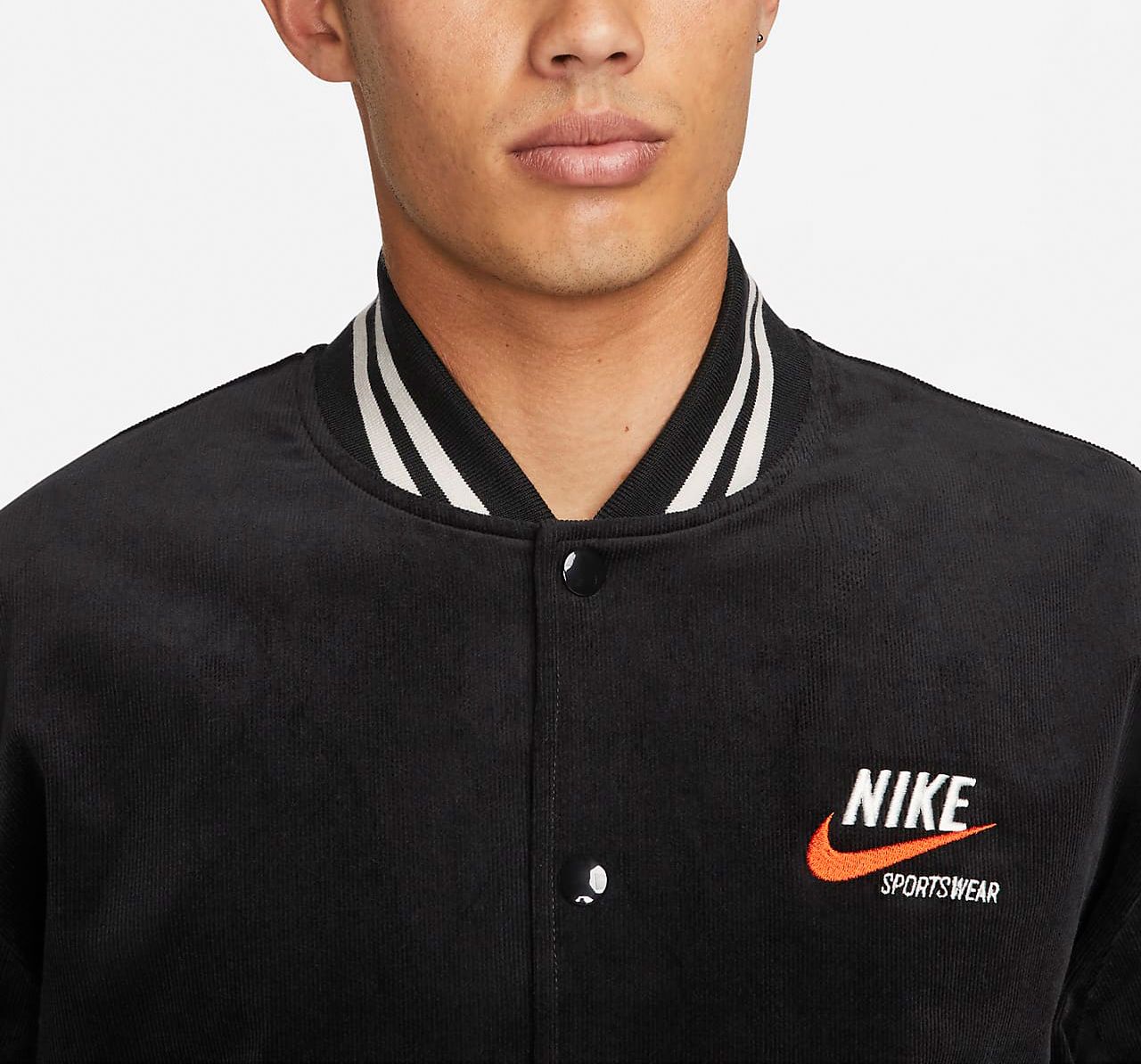 ☆NIKE☆SPORTWEAR TREND ボンバージャケット☆追跡可 (Nike