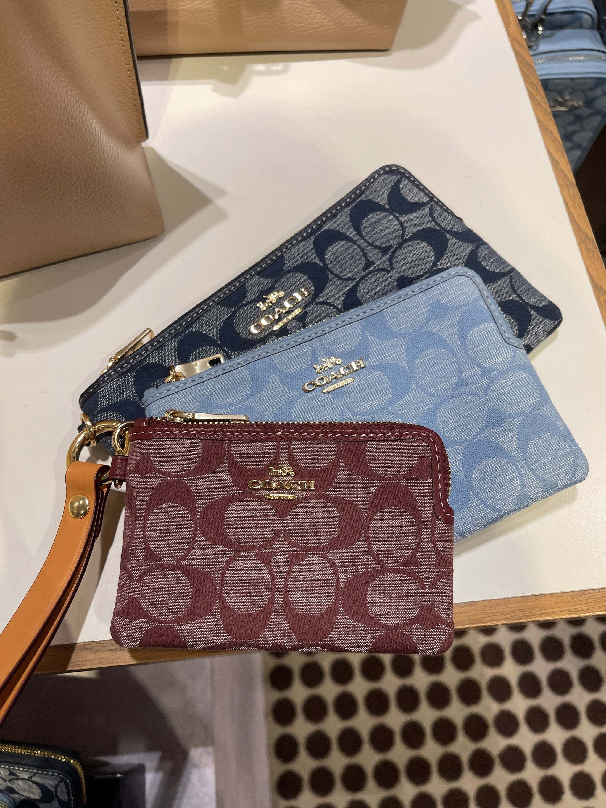 COACH＊デニム地＊シグネチャー リストレット トリオ ３個SET (Coach