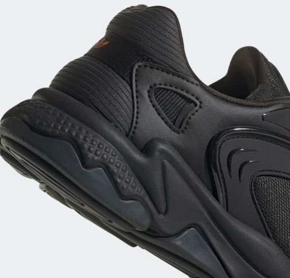 日本未入荷☆アディダスオリジナル☆OZTRAL SHOES☆お早めに！ 日本未入荷☆アディダスオリジナル☆OZTRAL SHOES☆お早めに