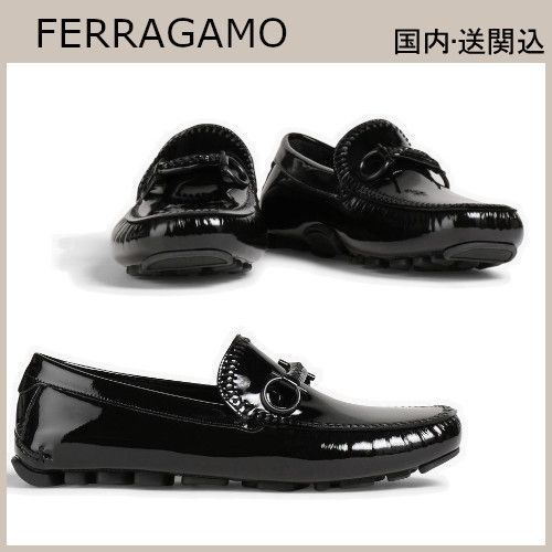 お洒落☆SALVATORE FERRAGAMO パテントレザー ローファー (FERRAGAMO