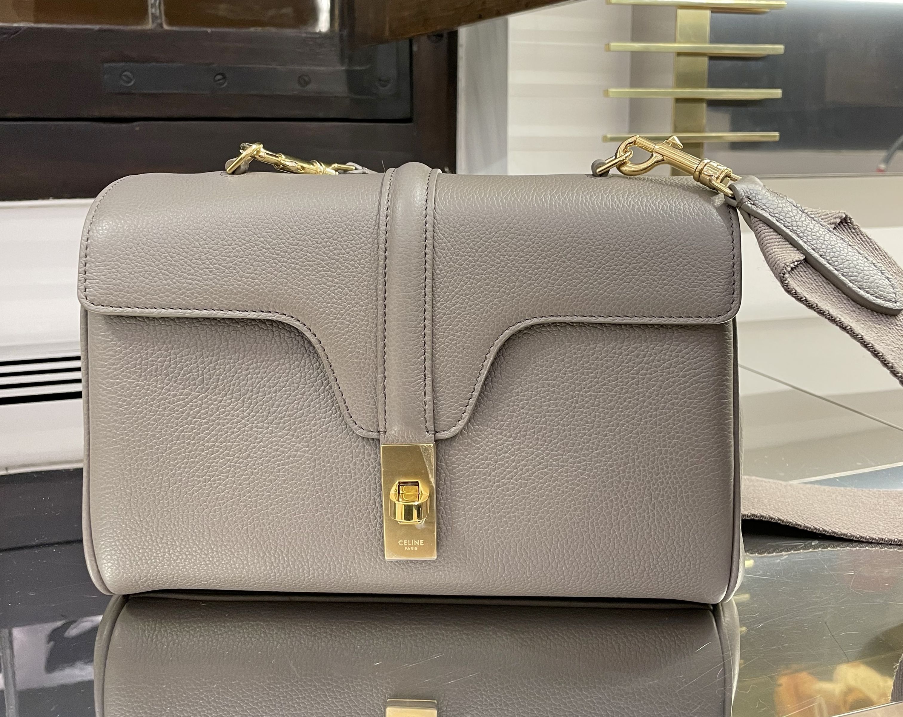 CELINE☆ティーン ソフト16 サプルグレインド カーフ☆関税込み