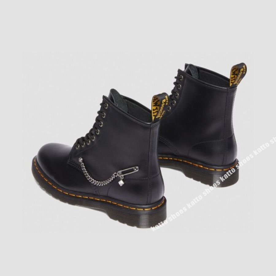 Dr. Martens★1460 スワロフスキー 大粒クリスタル★追跡付 Dr. Martens☆1460 スワロフスキー 大粒クリスタル☆追跡付 (Dr