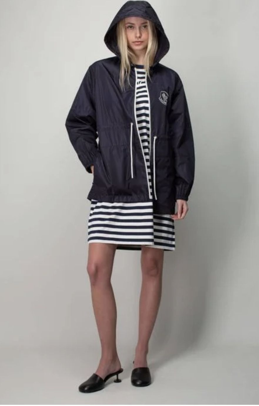 ★関税込★MONCLER★Veirade パーカー ナイロンジャケット★ MONCLER モンクレール パーカー スプリングコート VEIRADE