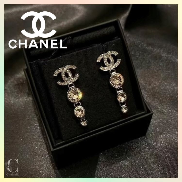 CHANEL 23S  春夏コレクション　CCピアス