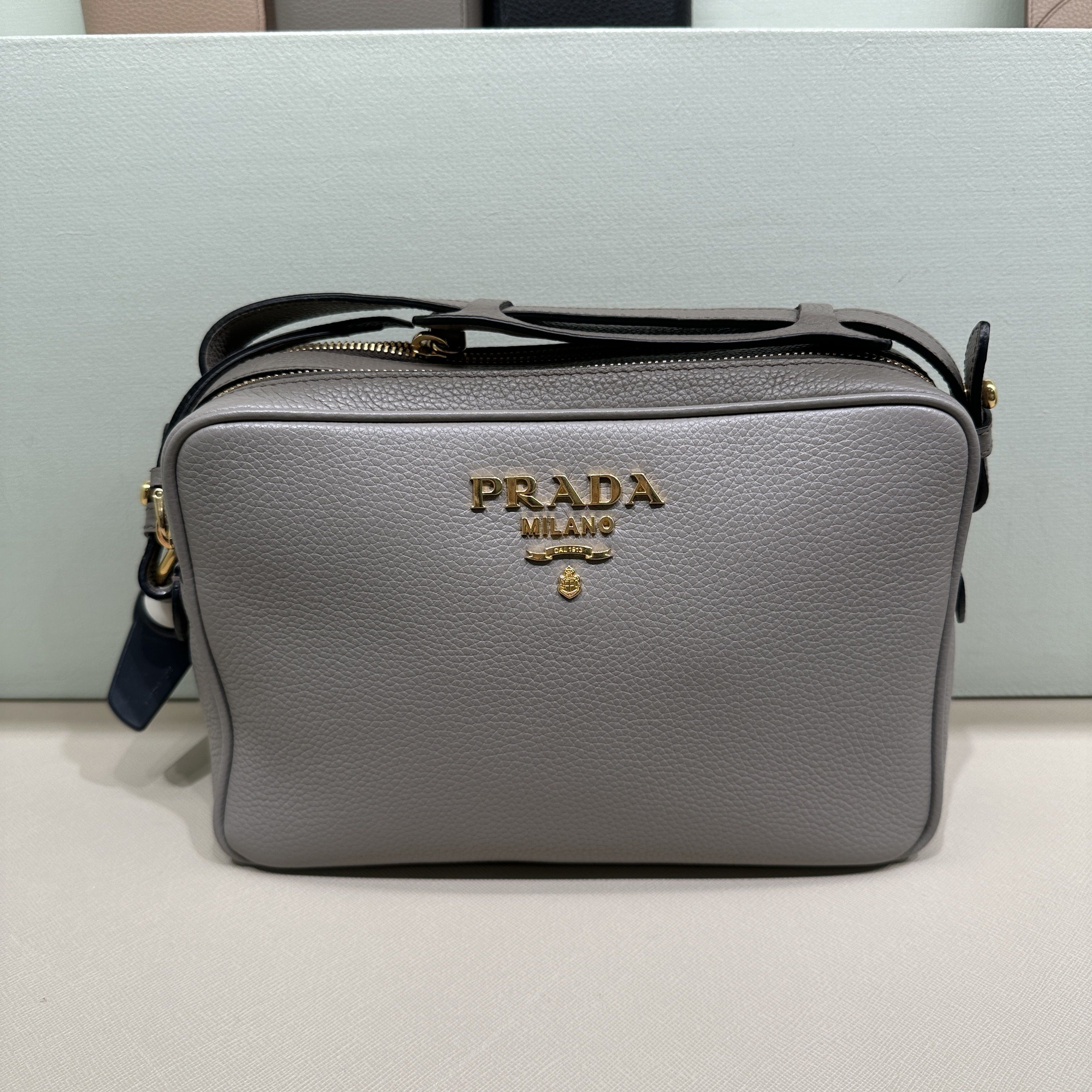 PRADA●レディースショルダーバッグ ホボバック1BC229 プラダ ショルダーバッグ エメ ミディアム 1BC229 PRADA ワン