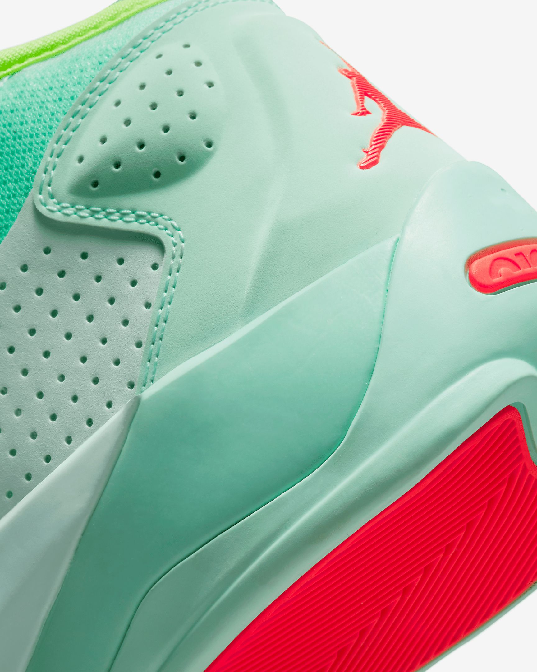 ☆NIKE☆大人気☆ZION 2 PF / ザイオン2☆追跡可 (Nike