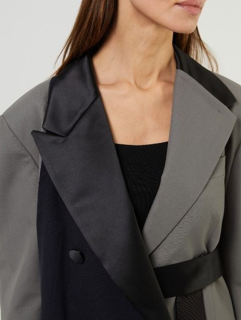 【sacai】ベルト付 アシンメトリー ダブルブレスト ジャケット sacai】ベルト付 アシンメトリー ダブルブレスト ジャケット
