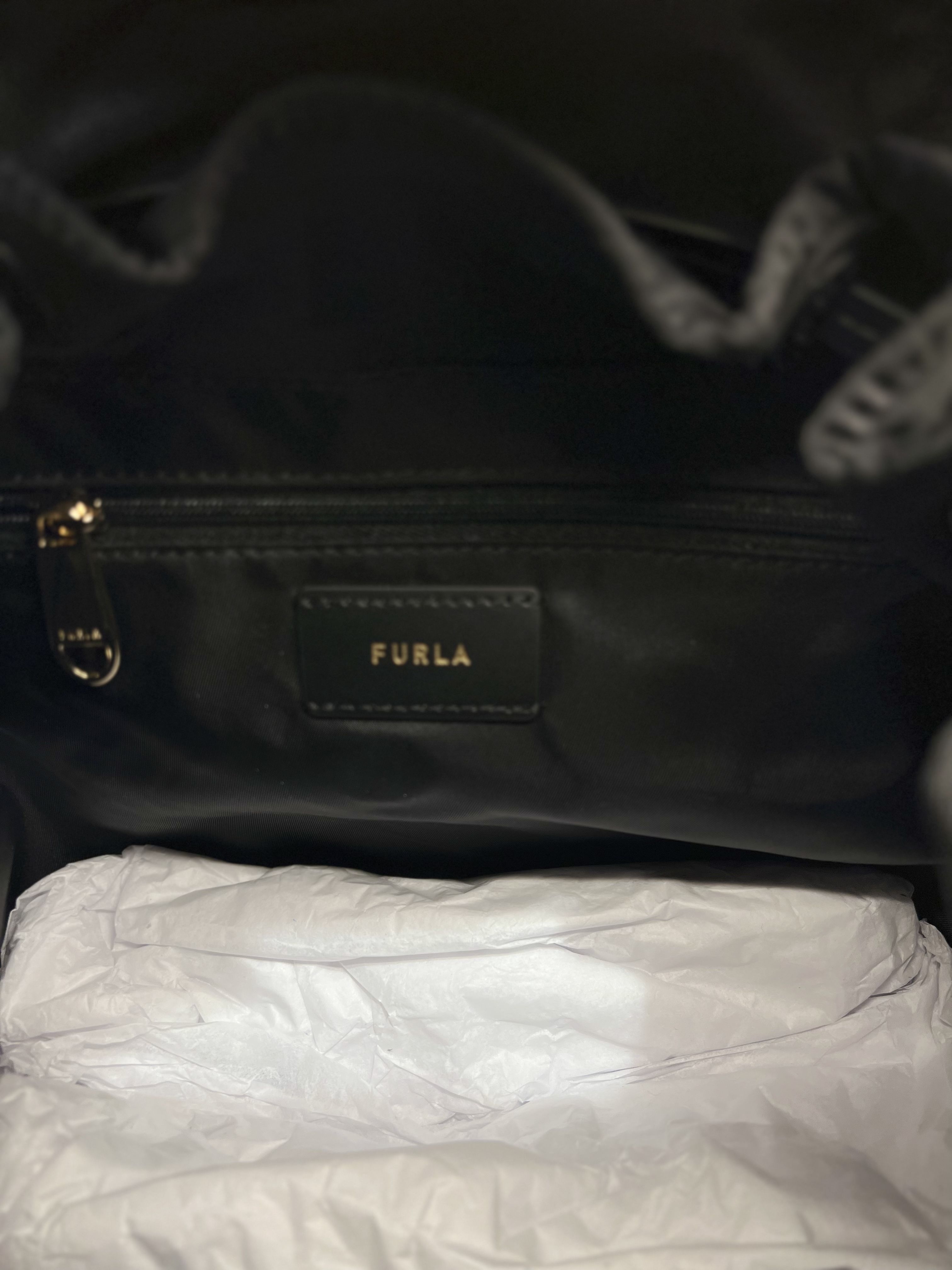 FURLA 直営OUTLET N- B CALIPSO 2色ナイロンバツクパックバッグ