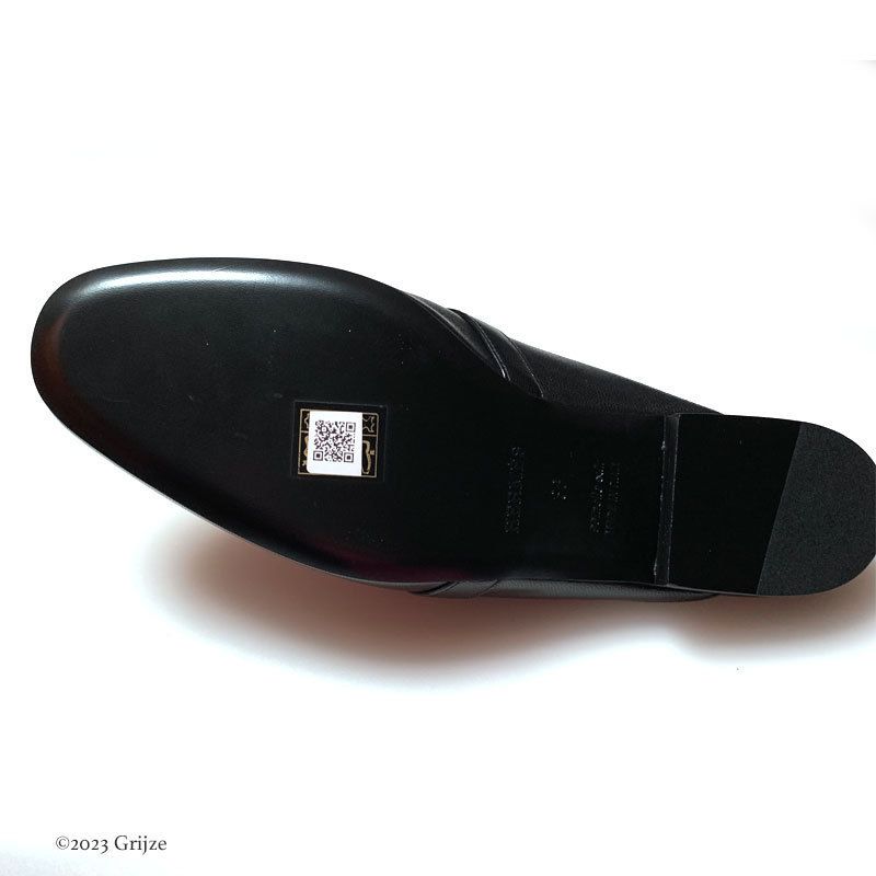 HERMES オズ oz ミュールサンダル 黒xシルバーパラジウム HERMES オズ oz ミュールサンダル 黒xシルバーパラジウム