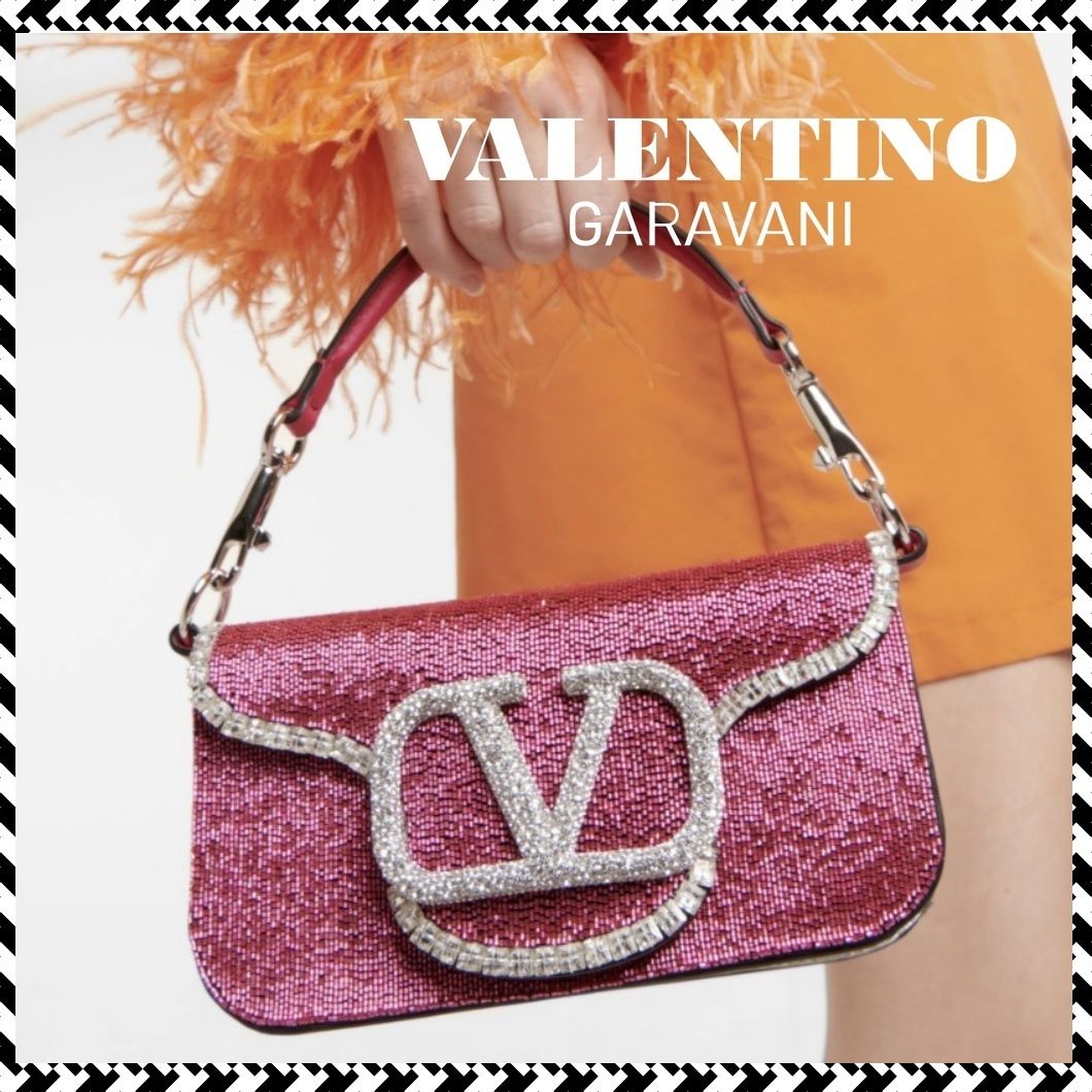 希少 黒入荷！ VALENTINO レッド ビーズ パーティバッグ GARAVANI バッグ