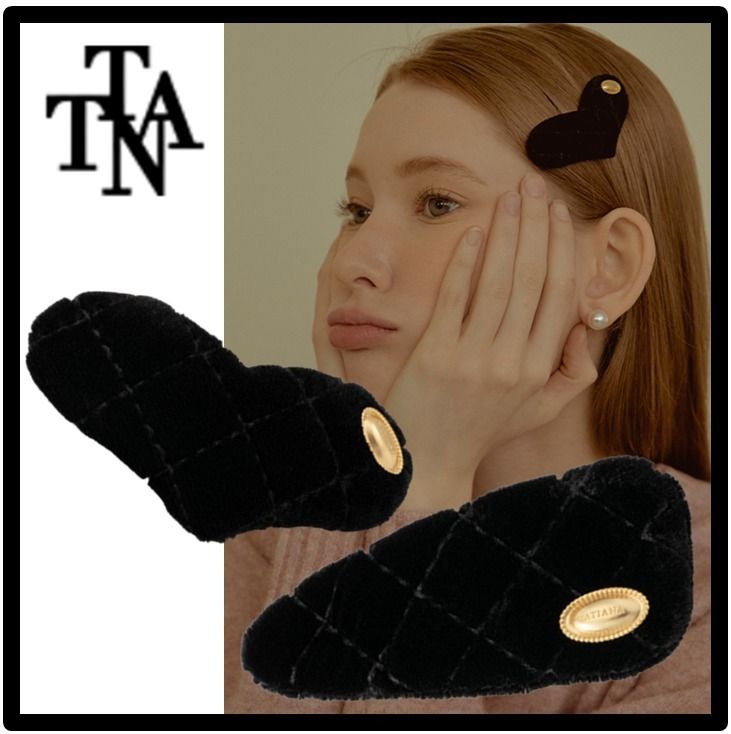 ヘアアクセサリー TATIANA Set Heart and Triangle TikTok Pin Set HB2211 ☆関税込☆TATIANA☆Heart & Triangle Tictoc Pin SET