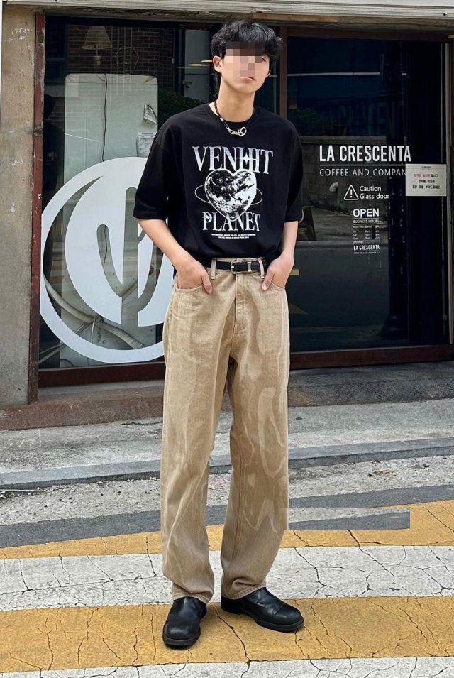 VENHIT☆韓国☆大人気☆男女兼用☆BLACK PLANET オービス 半袖T