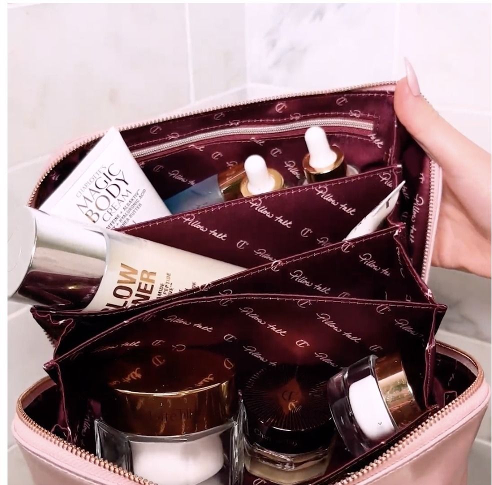 CHARLOTTE TILBURY☆限定☆PILLOW TALK MAKEUP BAG☆ポーチ 限定ポーチ！Charlotte Tilbury Pillow Talk メイクアップバッグ