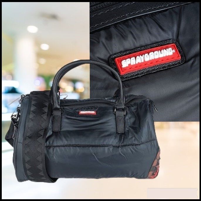送料関税込[SPRAYGROUND]ショルダーバッグ☆男女兼用☆大人気