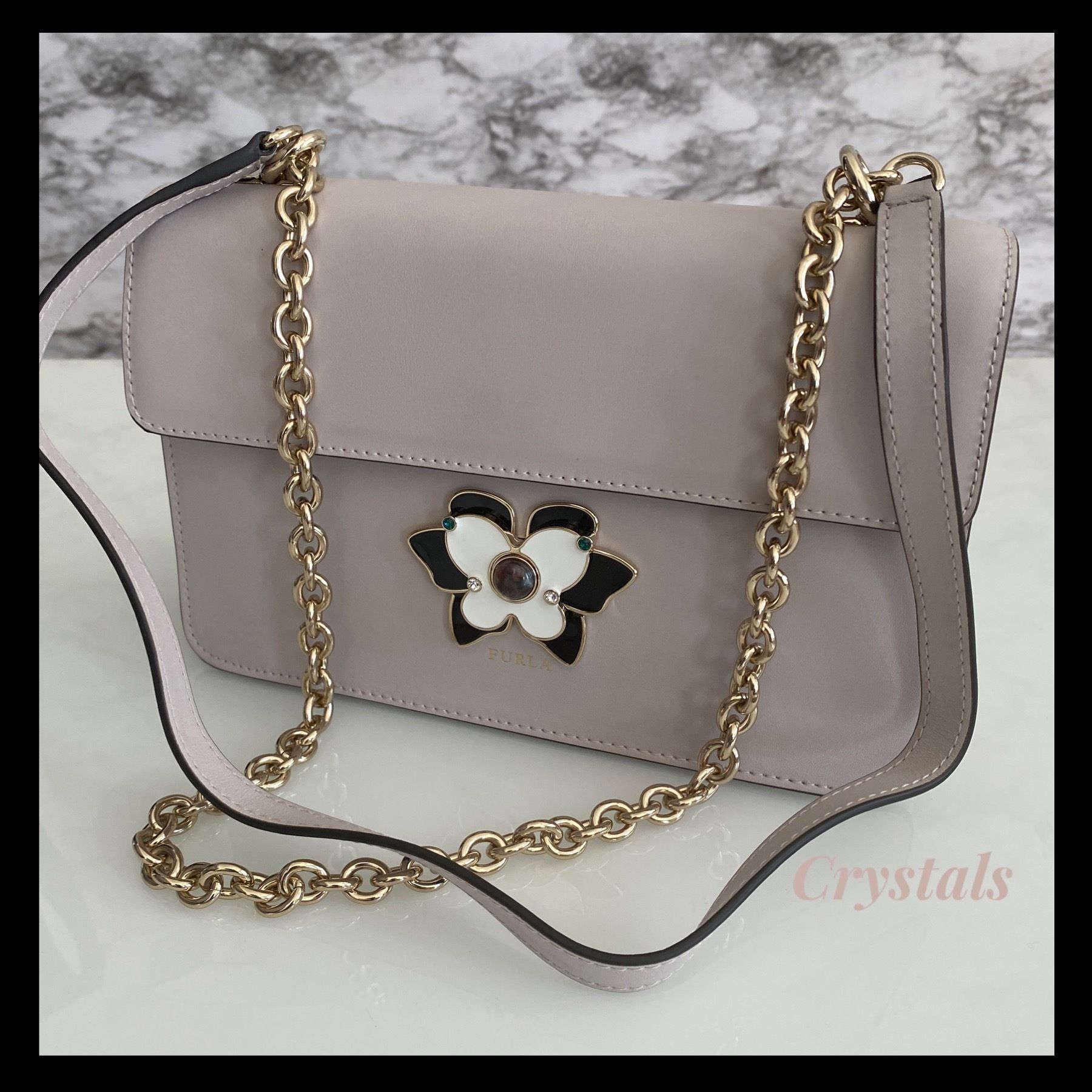 FURLA フルラ ムゲット フラワー モチーフ ハンドバッグ