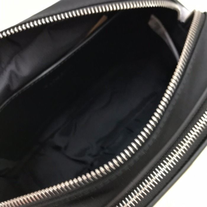 ★Burberry★ロゴプリント クロスボディショルダー パディバッグ ☆Burberry☆ロゴプリント クロスボディショルダー パディバッグ