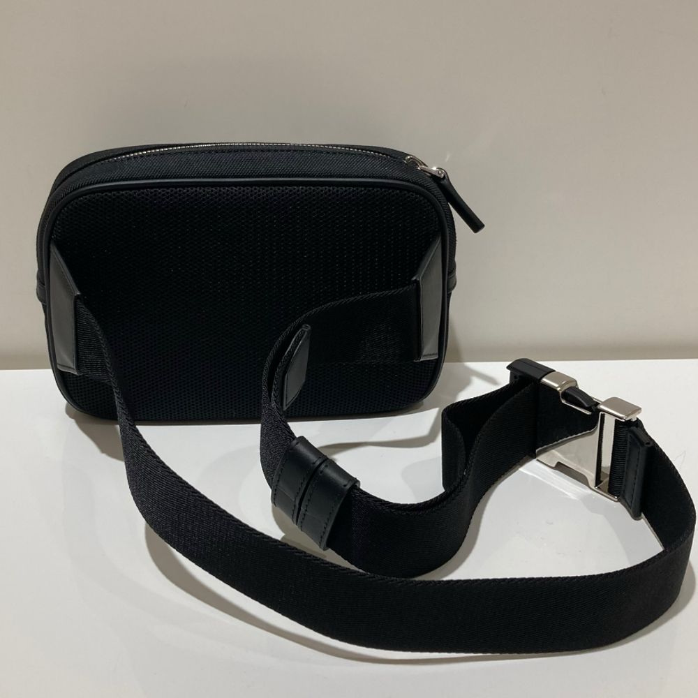 上品 バリー ウエストバッグ Thate Ballyストライプ メタルロゴ 上品 バリー ウエストバッグ Thate Ballyストライプ メタルロゴ