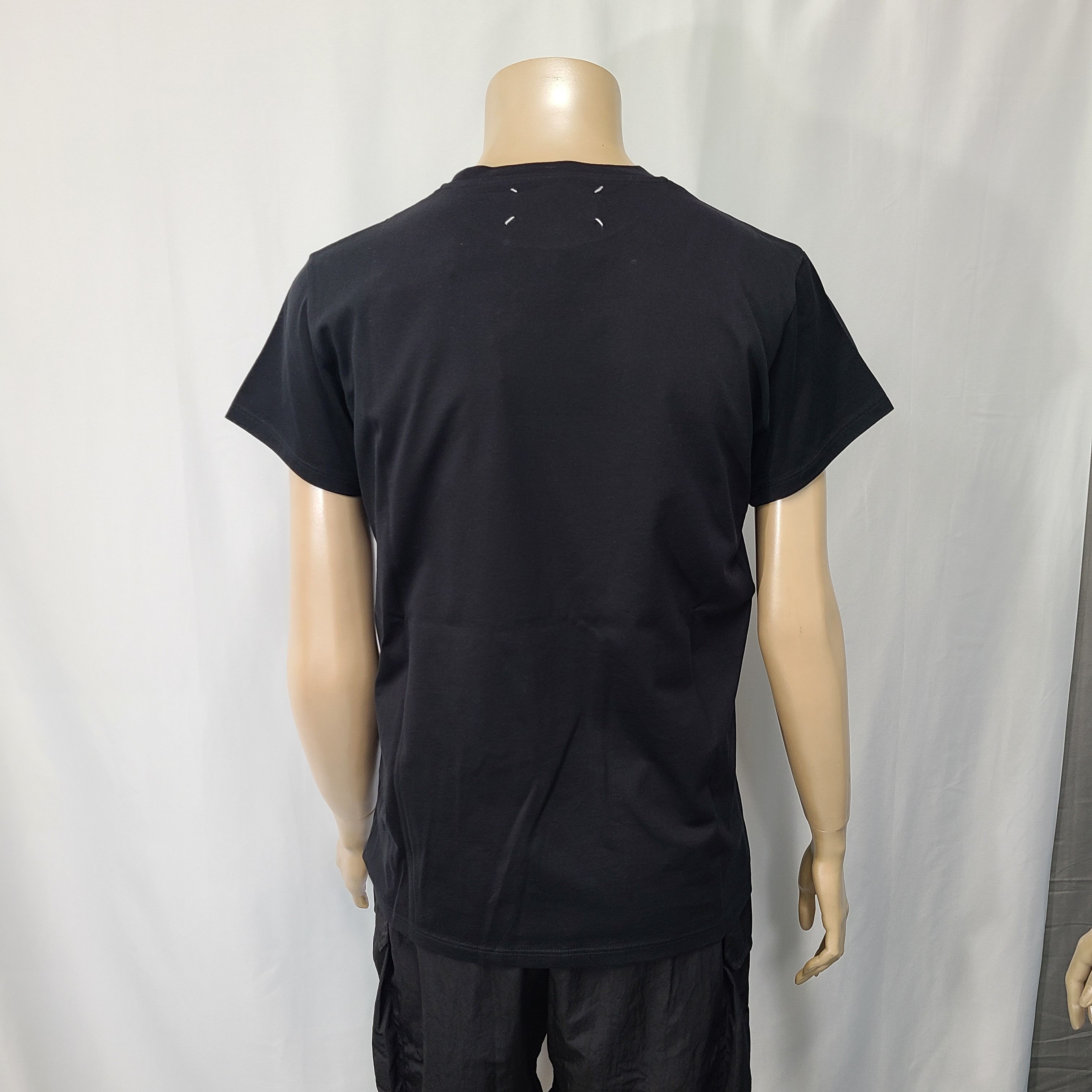 正規品★Maison Margiela★ナンバリング ロゴ 半袖Tシャツ BLACK Maison Margiela】23SS ナンバリング ロゴ 半袖Tシャツ (Maison
