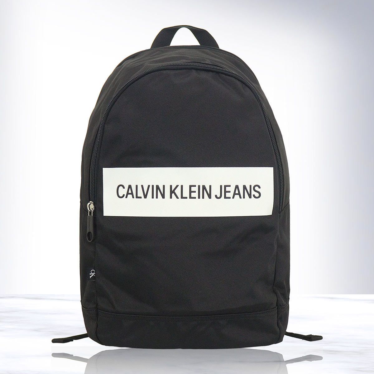 【新品未使用】☆カルバンクラインジーンズ リュック　 Calvin Klein