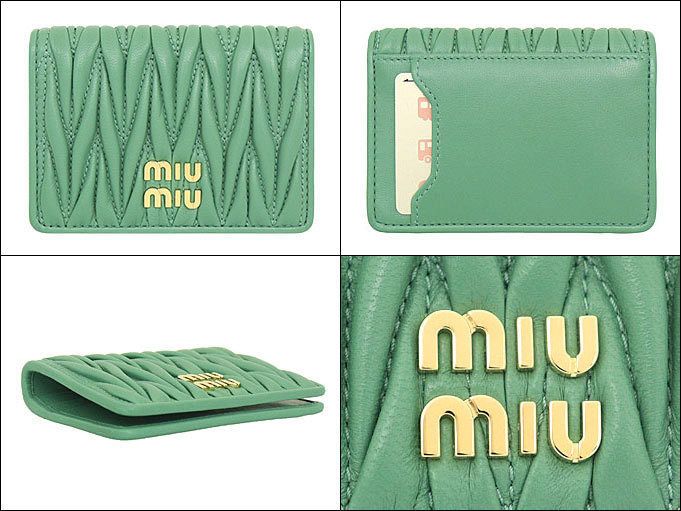 美品 ミュウミュウ パスケース付き フラップ 長財布 リボン