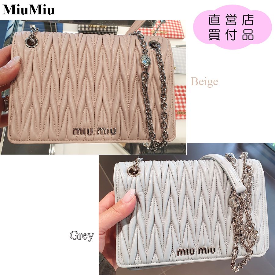 miumiu♡日本限定　美品　ポシェット