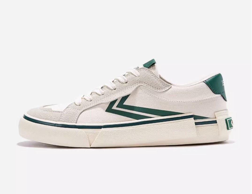 送料関税込み[FEIYUE]スニーカー☆22〜25㎝☆日本未入荷☆新作