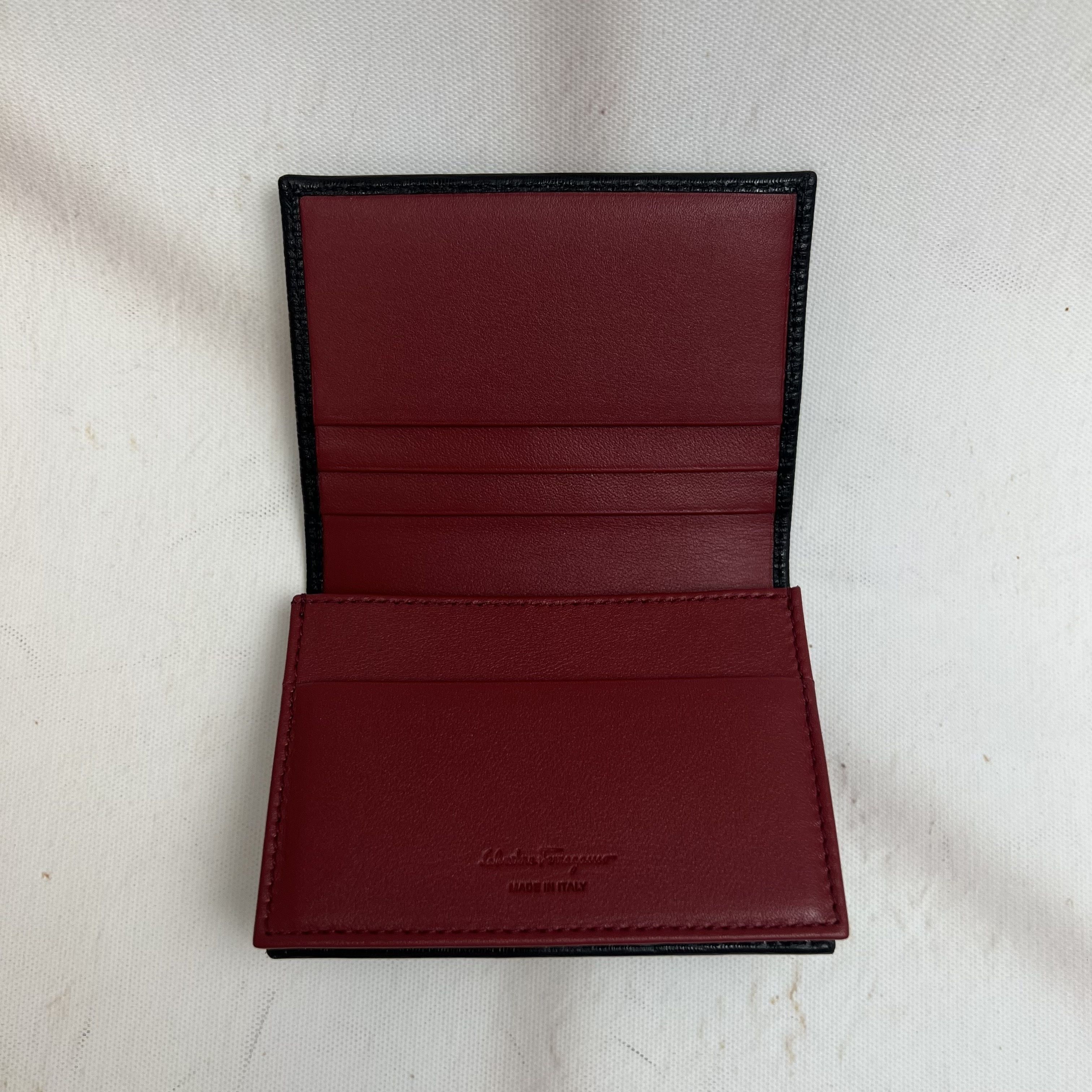 ☆人気☆【FERRAGAMO】☆ガンチーニ 名刺入れ カードケー.ス☆ ☆人気☆【FERRAGAMO】☆ガンチーニ 名刺入れ カードケー.ス