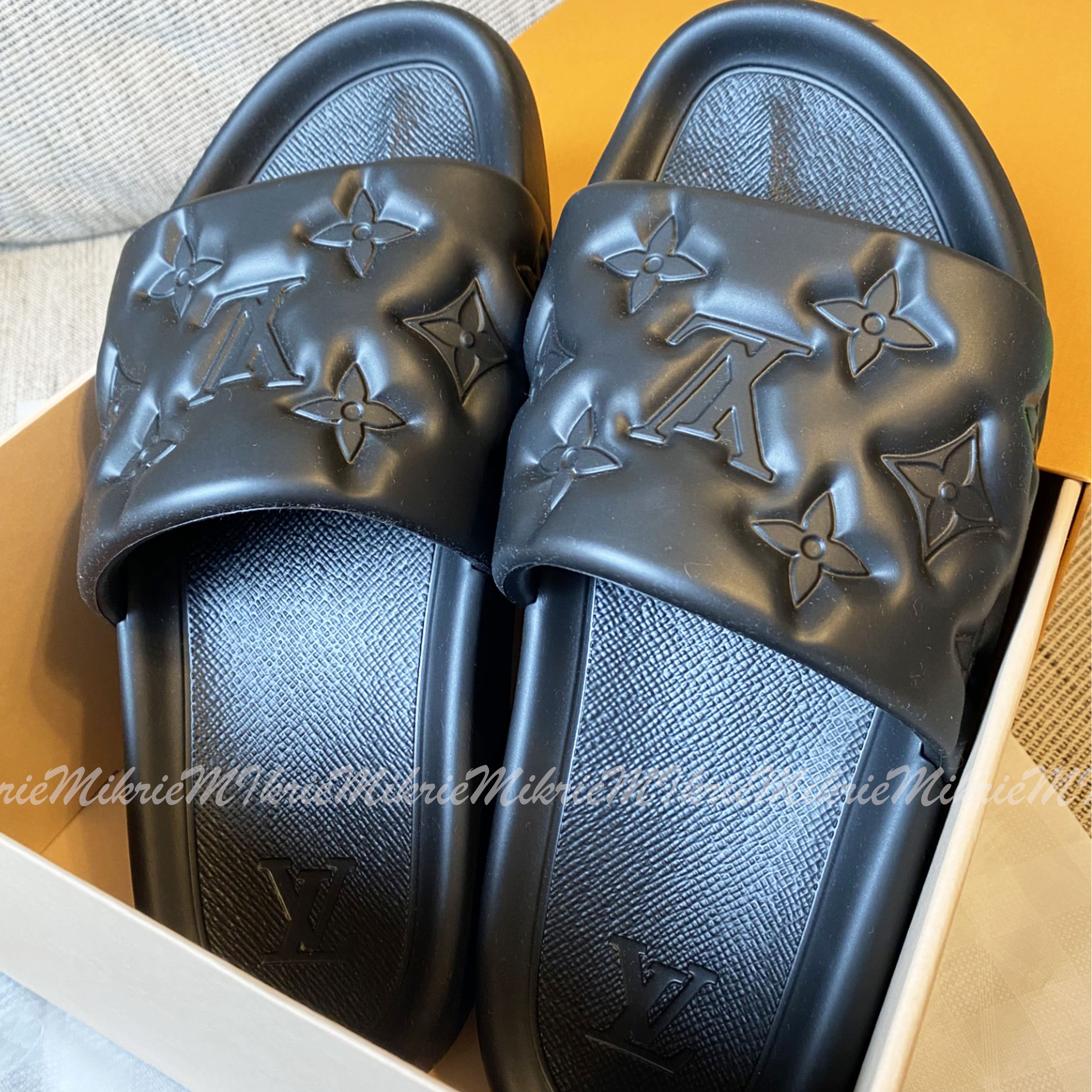 Louis Vuitton ブラックレザーサンダル品美品