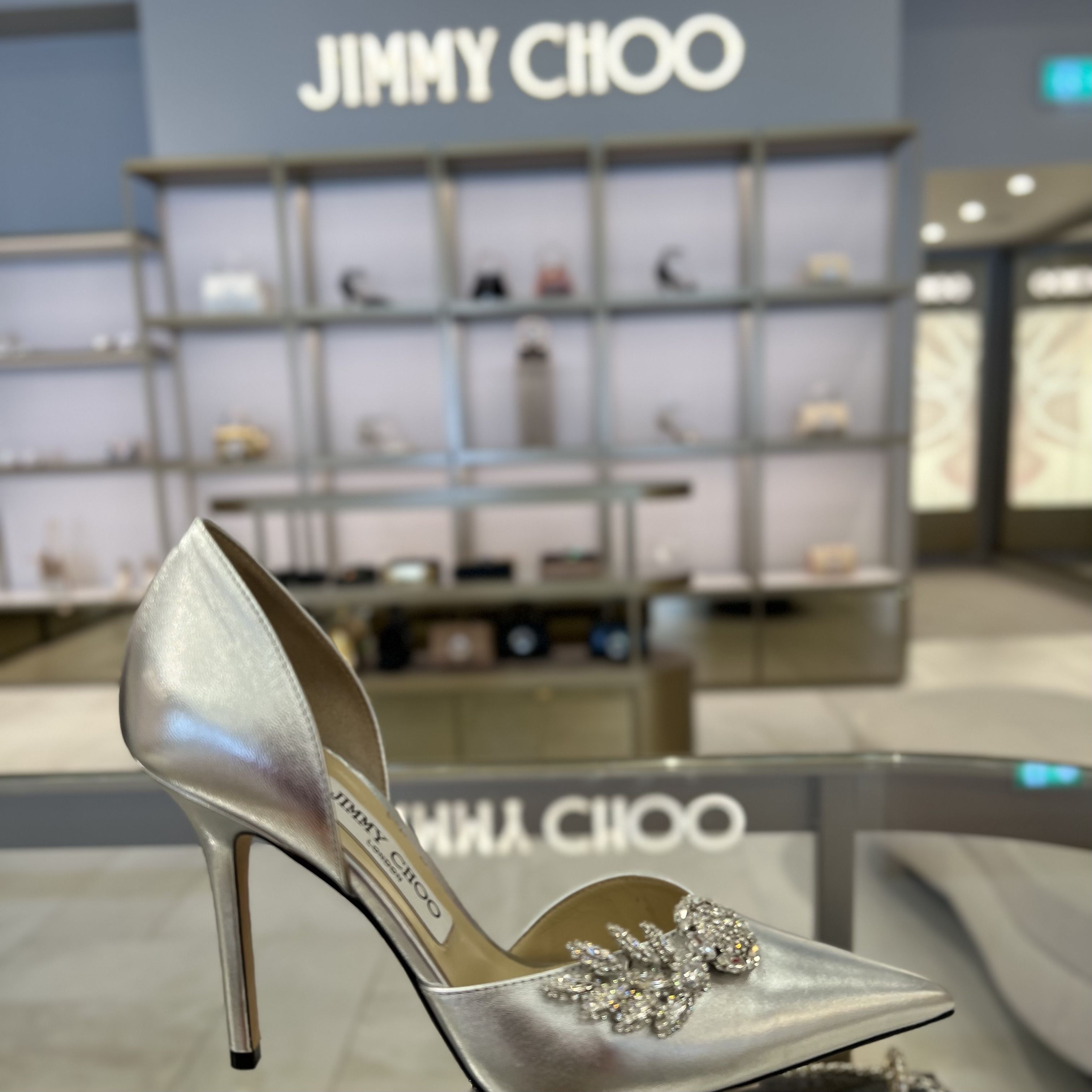 JIMMY CHOO バックバンド ハイヒール