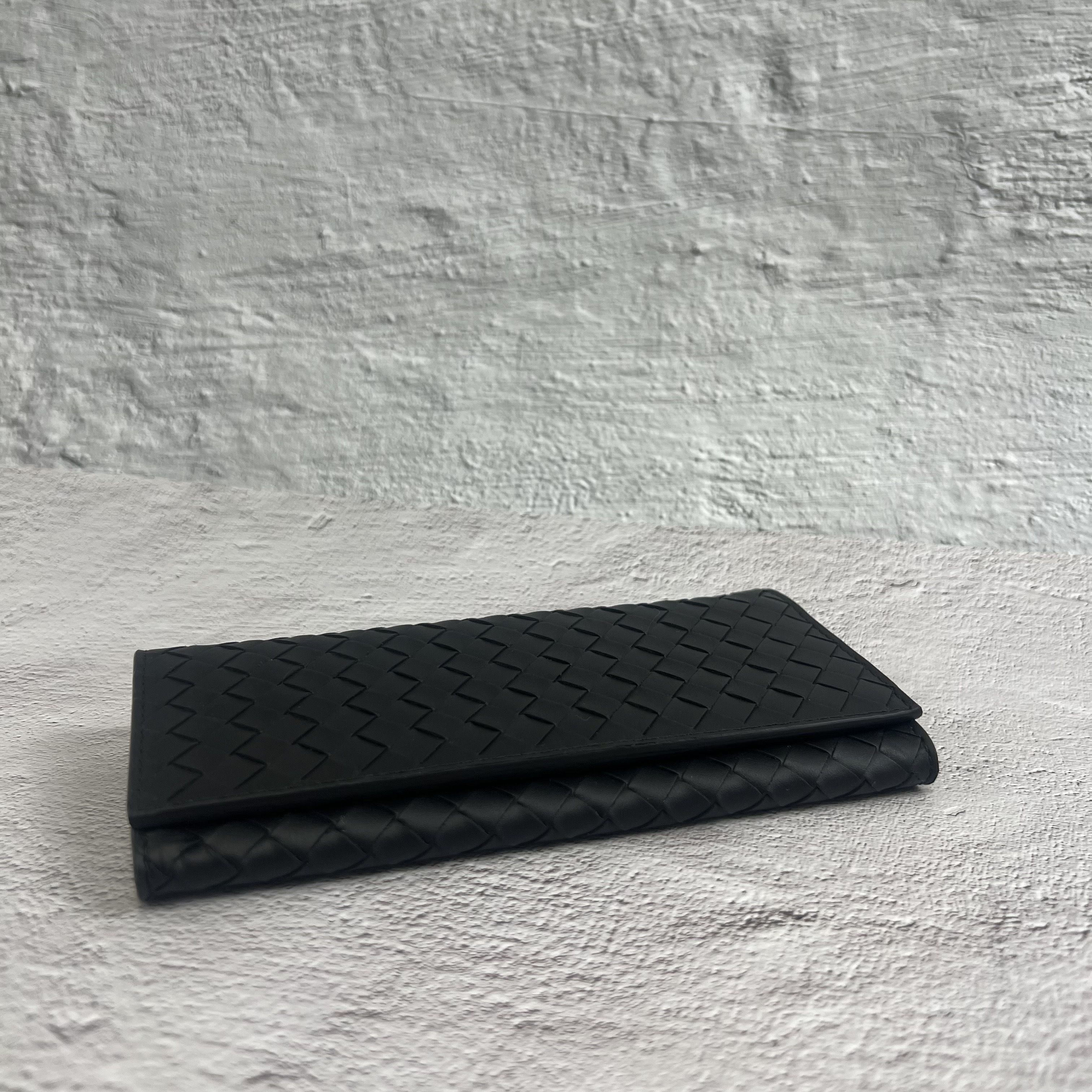 ★【BOTTEGA VENETA】★イントレチャート 長財布 メン.ズ★ BOTTEGA VENETA ボッテガヴェネタ 長財布 メンズ レディース