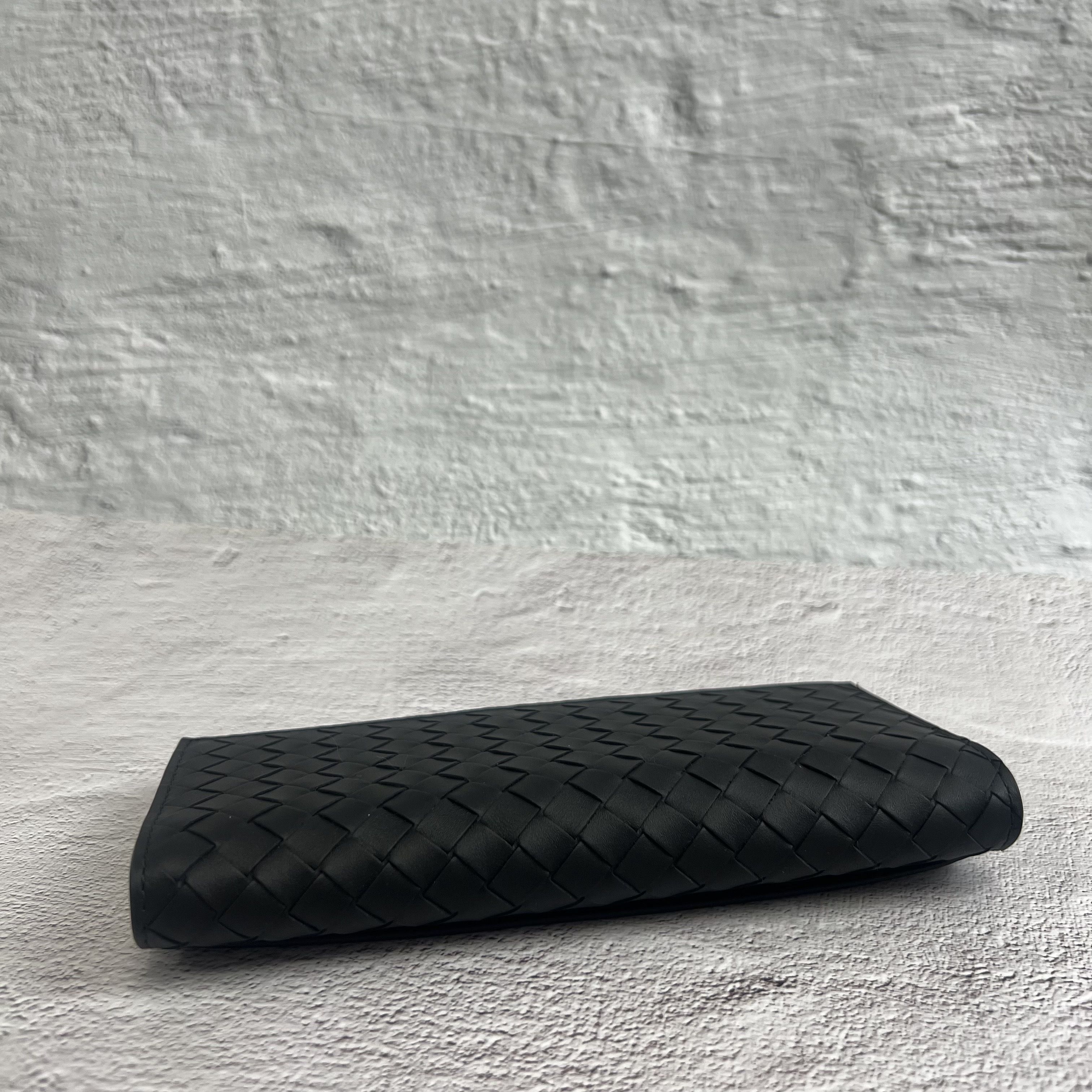 ★【BOTTEGA VENETA】★イントレチャート 長財布 メン.ズ★ BOTTEGA VENETA ボッテガヴェネタ 長財布 メンズ レディース