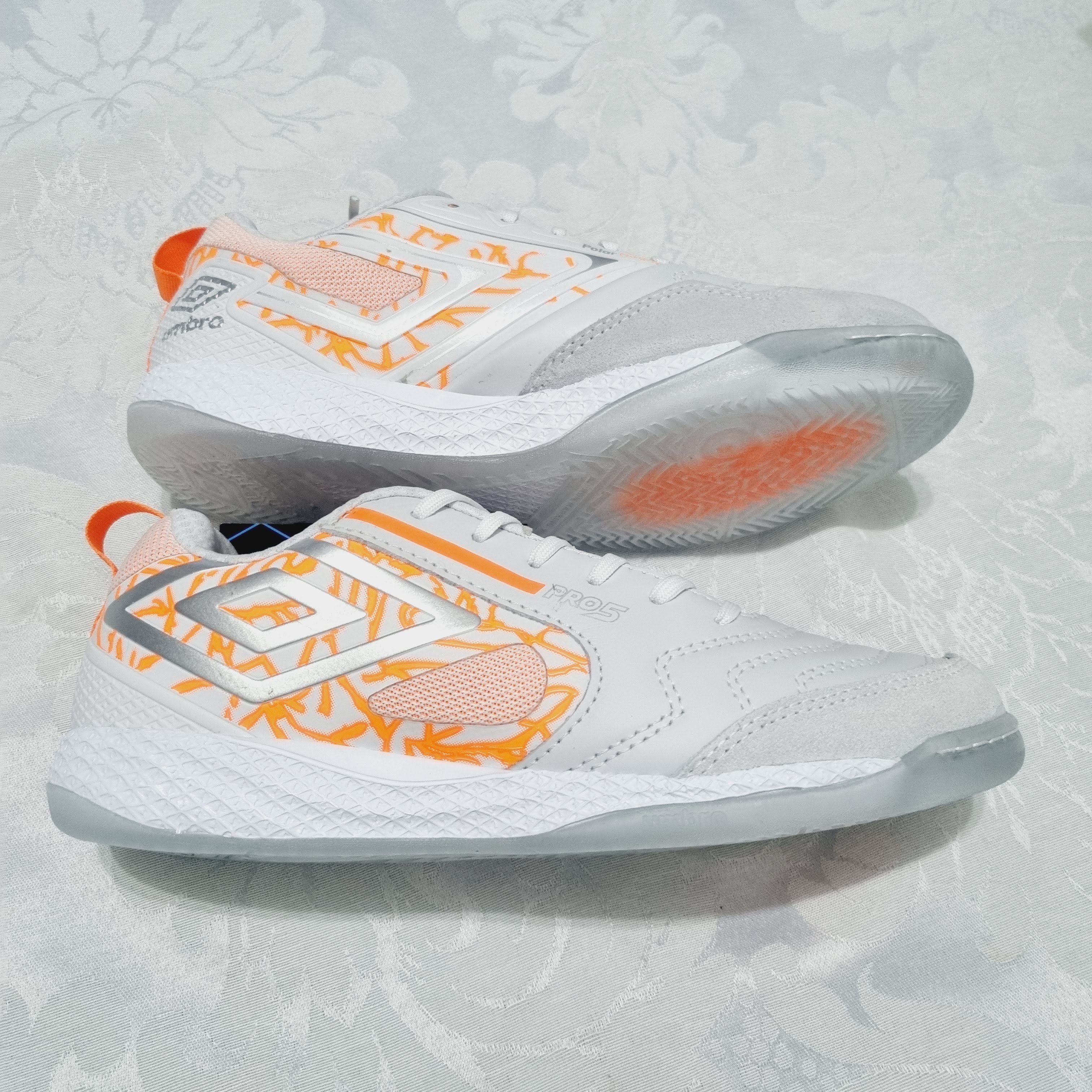 UMBRO】フットサルシューズ Umbro Pro 5 Bump Polar Magma (UMBRO