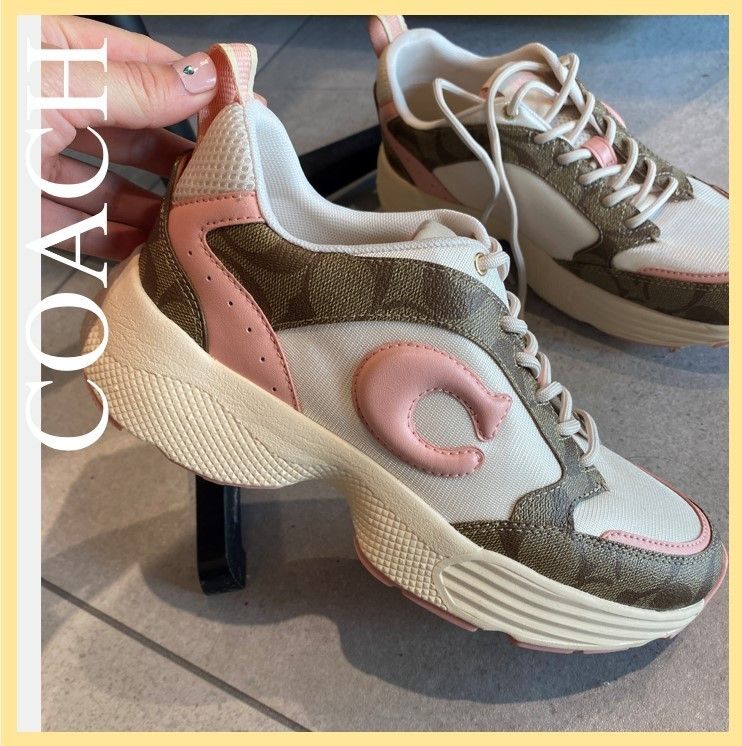 COACH TECH RUNNER IN SIGNATURE コーチ スニーカー