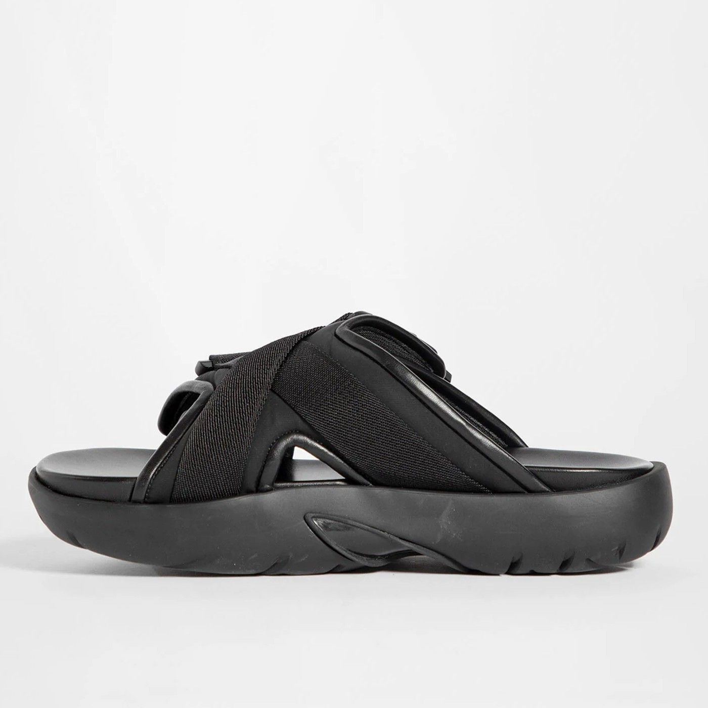 【BOTTEGA VENETA】スナップスライドサンダル（ブラック） BOTTEGA VENETA ボッテガヴェネタ スライドサンダル SNAP SLIDE