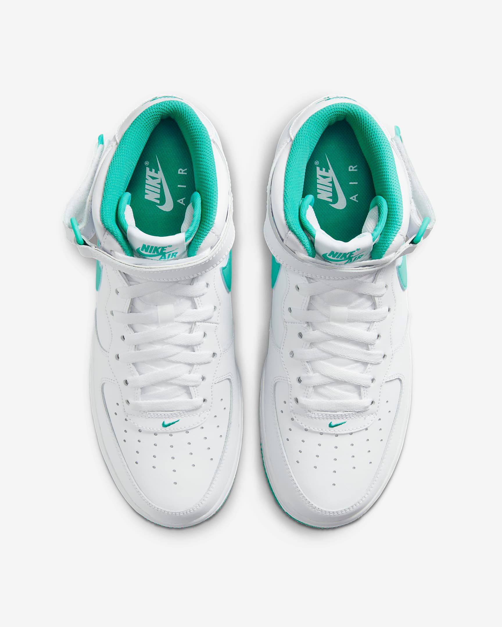 ★NIKE★大人気★AIR FORCE 1 MID '07 エアフォース1★追跡可 ☆NIKE☆大人気☆AIR FORCE 1 MID '07 エアフォース1☆追跡可