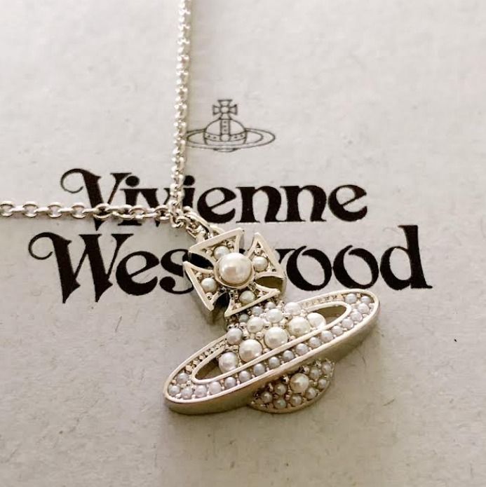 Vivienne Westwood クリスタル装飾のペンダントネックレス 楽天市場】Vivienne Westwood ヴィヴィアンウエストウッド