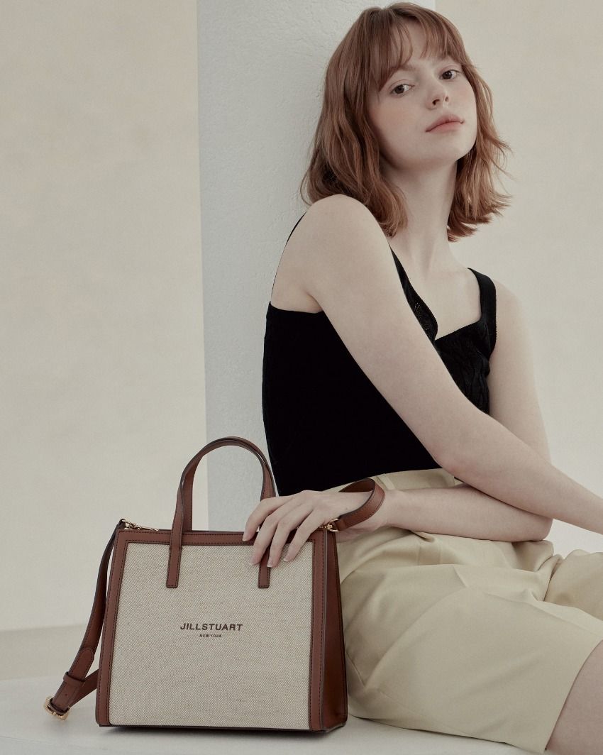 JILLSTUART正規品/送料関税込み トートバッグ ☆関税込☆JILLSTUART☆NEW PAPER カンバス トートバッグ M