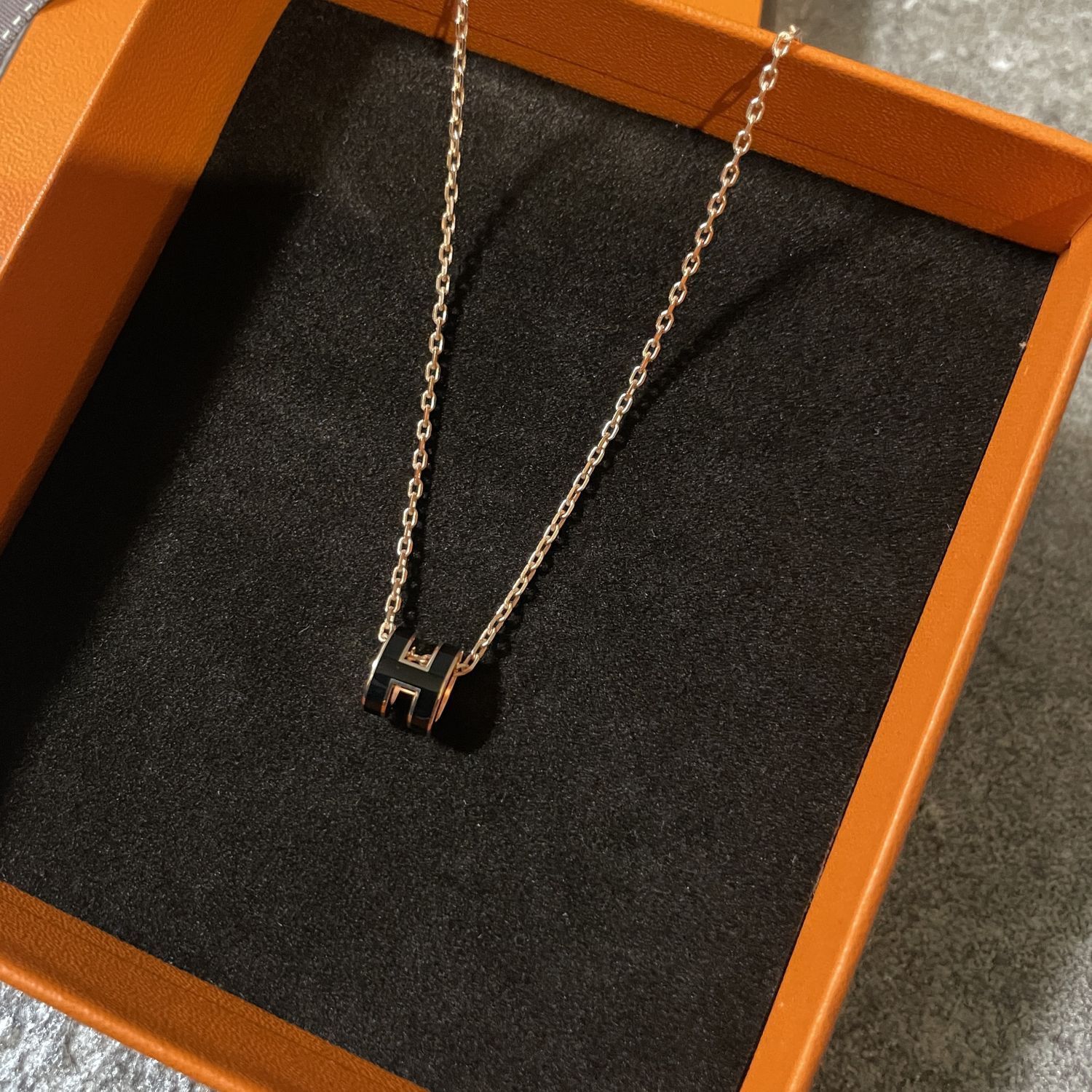 すぐ届く手元あり*エルメス【入手困難】ポップH ミニ ネックレス すぐ届く手元あり*エルメス【入手困難】ポップH ミニ ネックレス